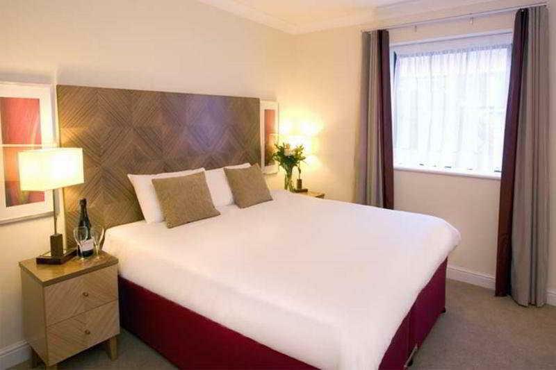 Premier Suites Bristol Redcliffe Экстерьер фото